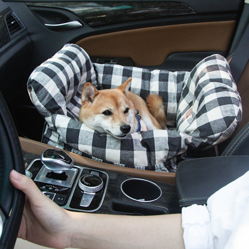 Norvo | Komfortabel Hundeseng for i Bilen - TravelPaw