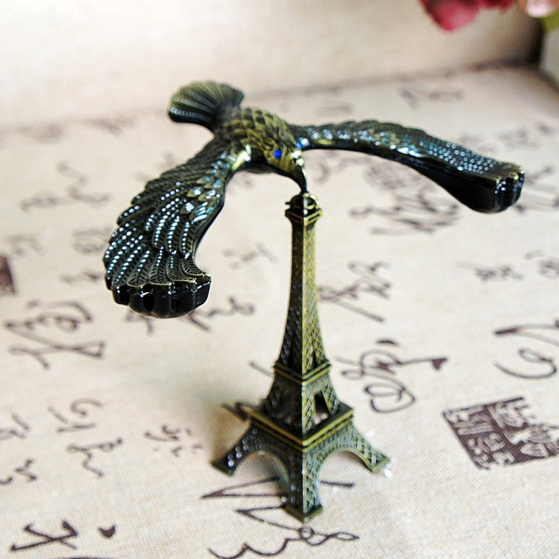 Norvo | Eiffeltårnmodell Balanse Fugle Fotografi Requisite Modell