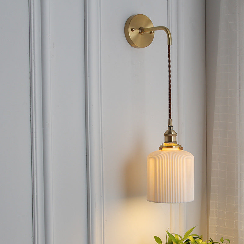 Norvo | Japansk Retro Minimalistisk Sylinder Oval Messing Lucite 1-Lys Vegglampe