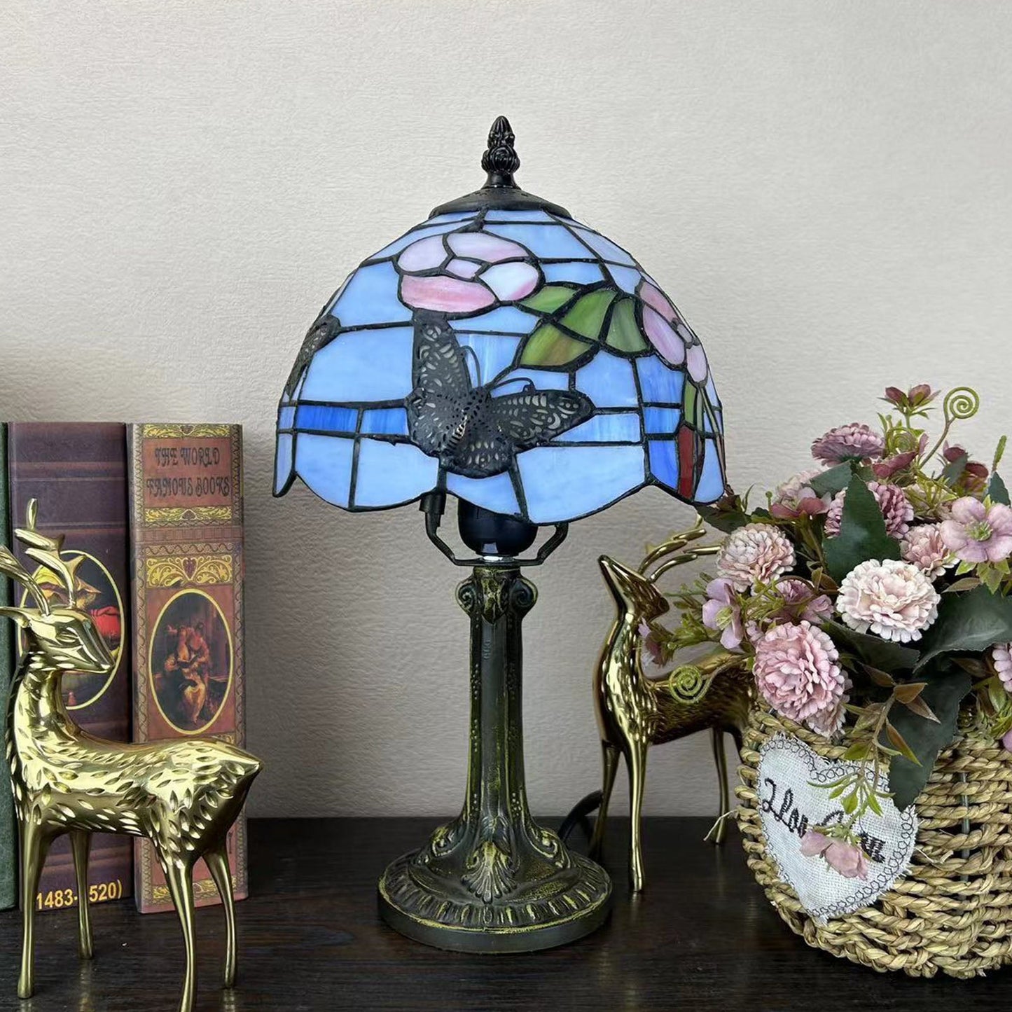 Norvo | Tradisjonell Tiffany Legert Glasskuppel Blomst 1-Lampe Bordlampe for Nattbord