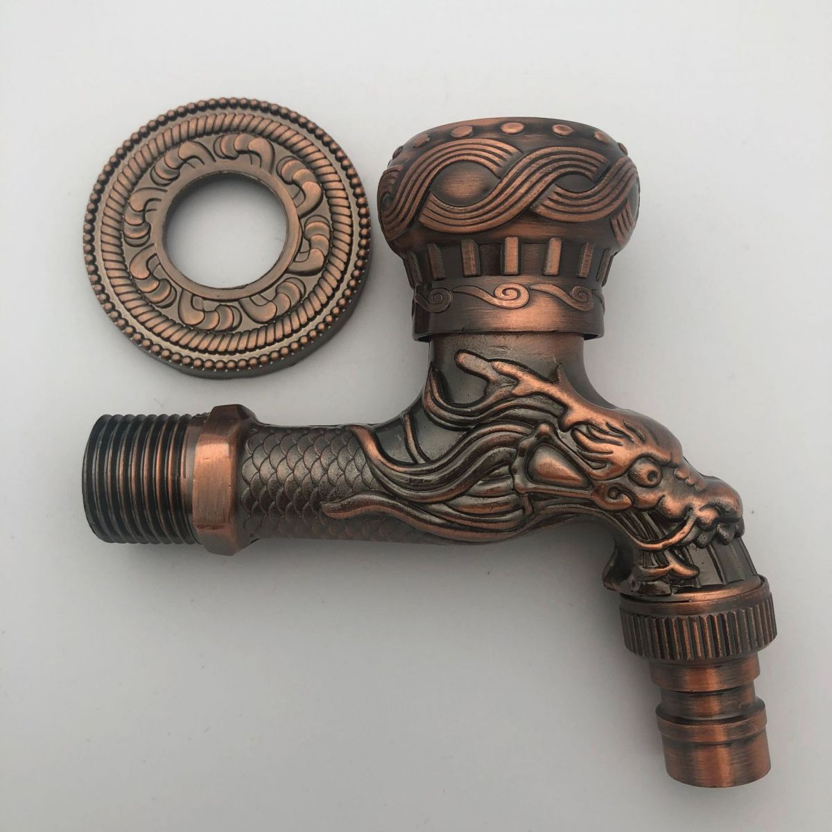Norvo | Vintage Classic Faucet Water Lock Single Handle Dragon Engraving Wall Mounted Faucet