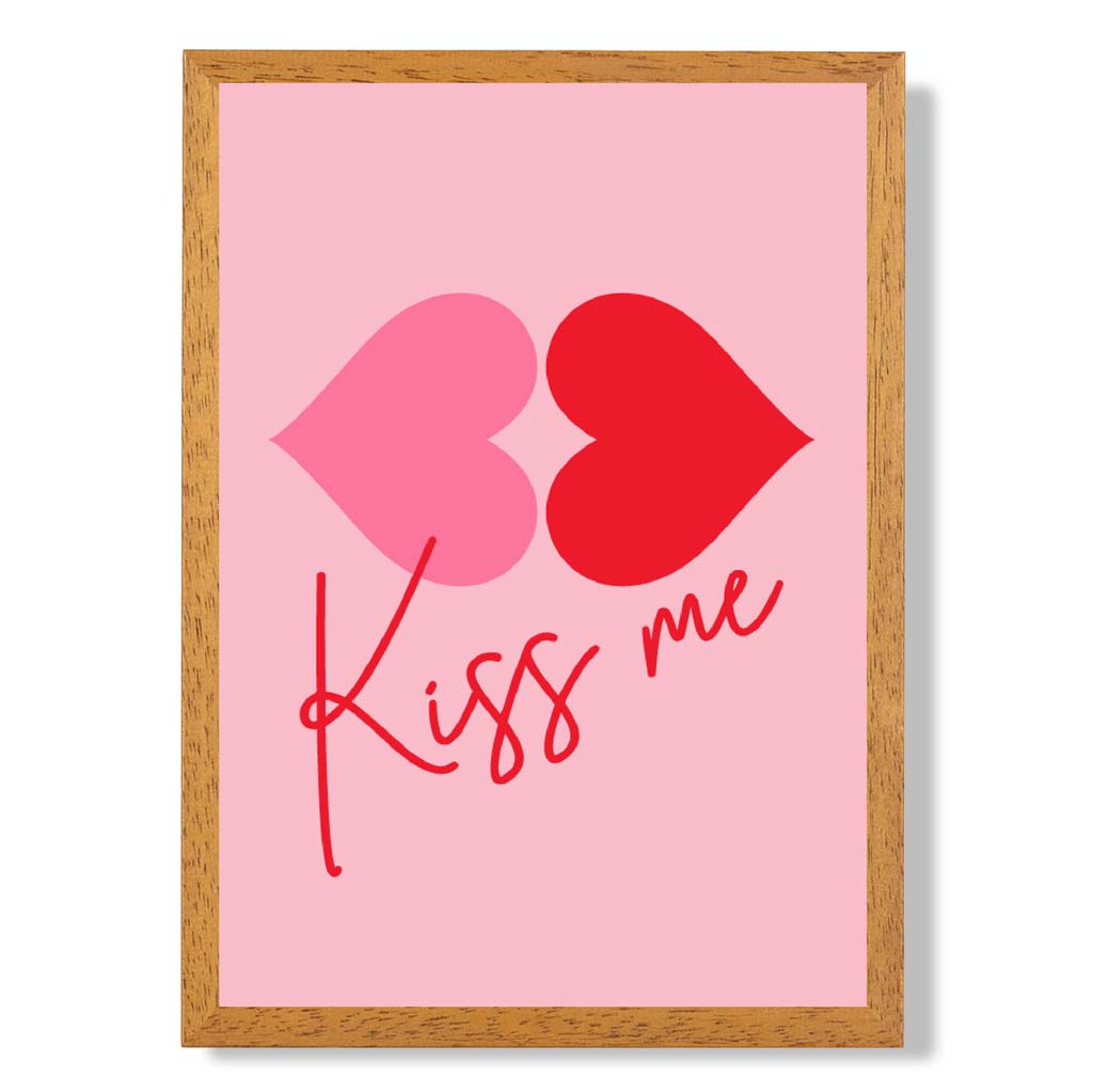 Norvo | Kiss Me Heart Lips Innrammet Kunstprint