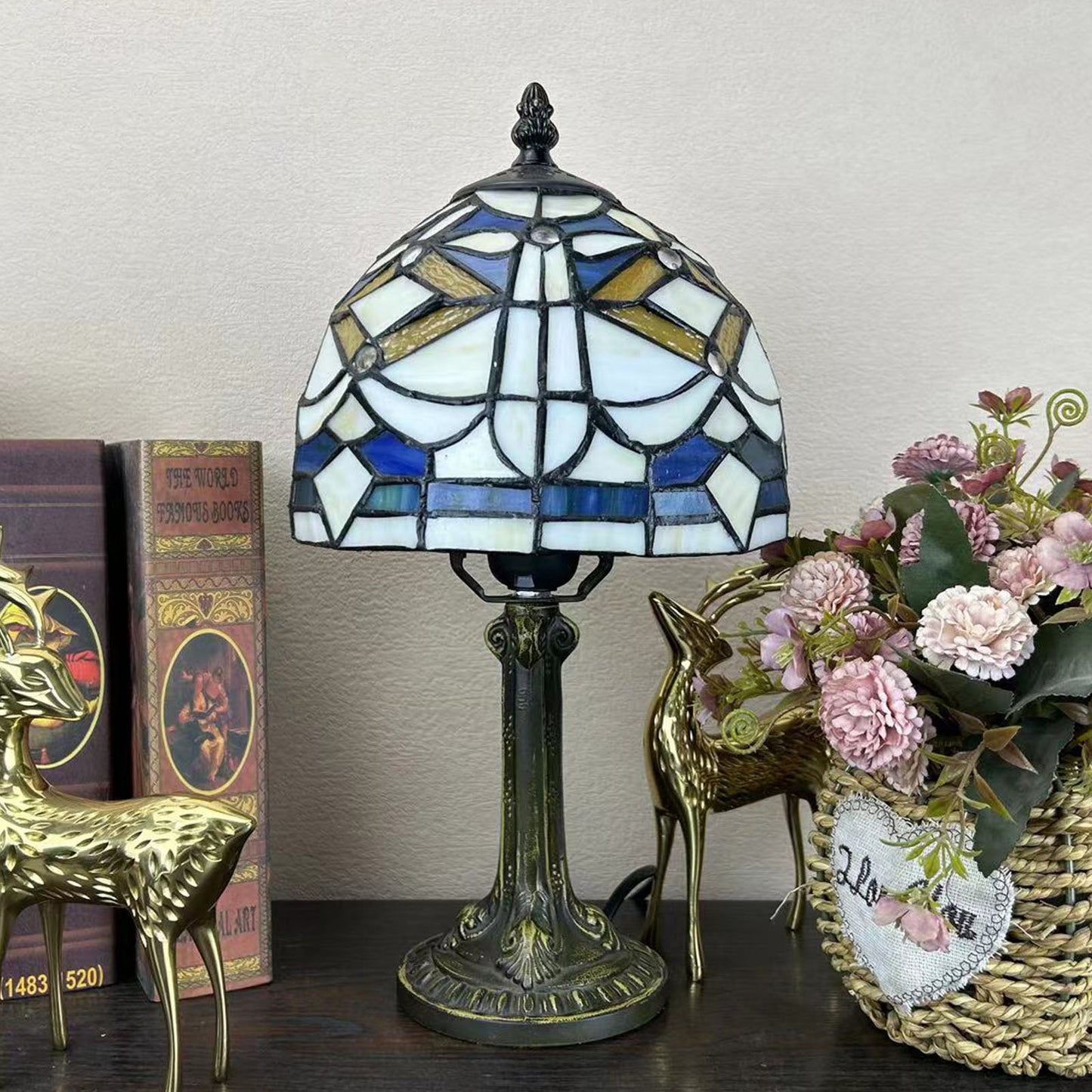 Norvo | Tradisjonell Tiffany Legert Glasskuppel Blomst 1-Lampe Bordlampe for Nattbord