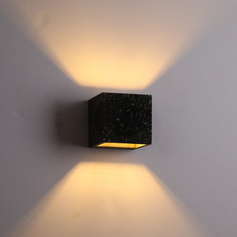 Norvo | Nordic Style Kubisk Opp Ned Vegglampe Terrazzo 1 Lampe Hotell Veggmontert Lys i Rød/Hvit/Blå