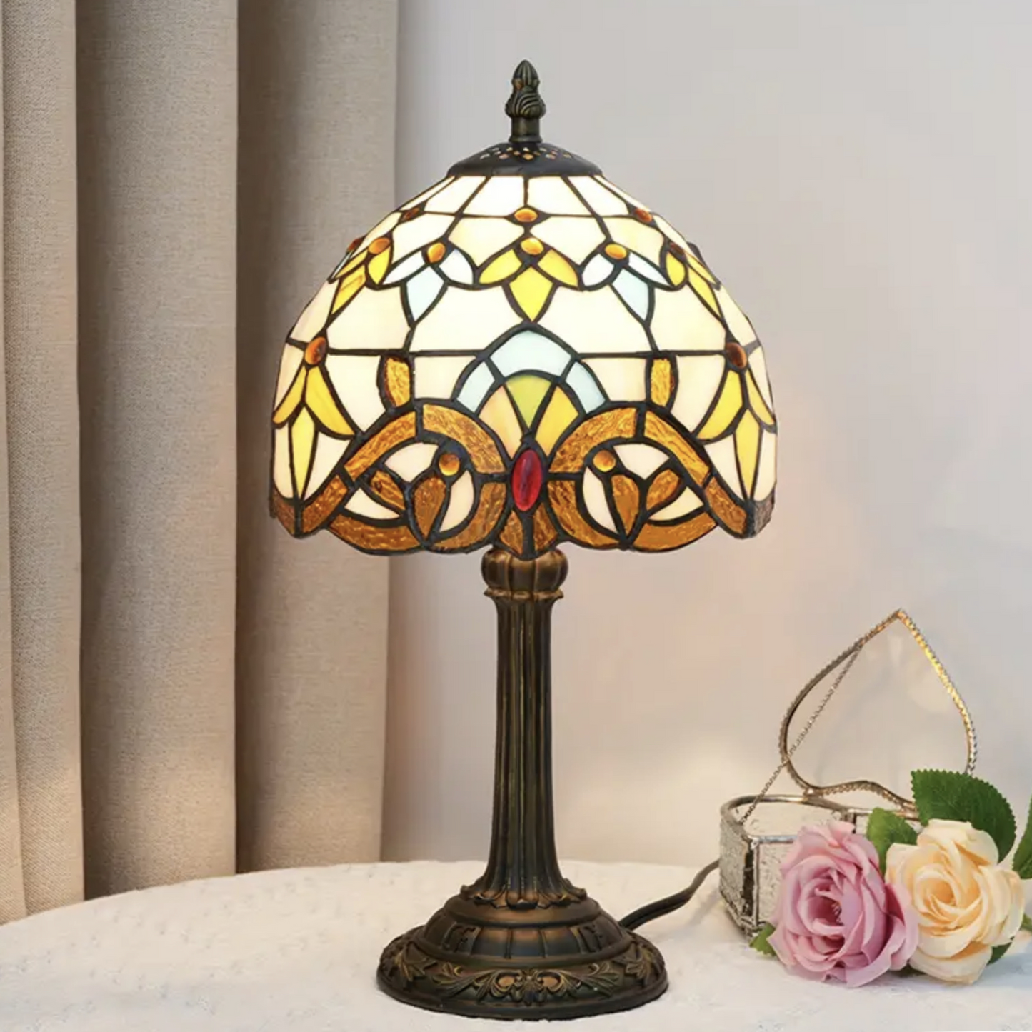 Norvo | VerreMystique Tiffany Lampe – Tidens Glassbordlampe for Varm Ambient Belysning