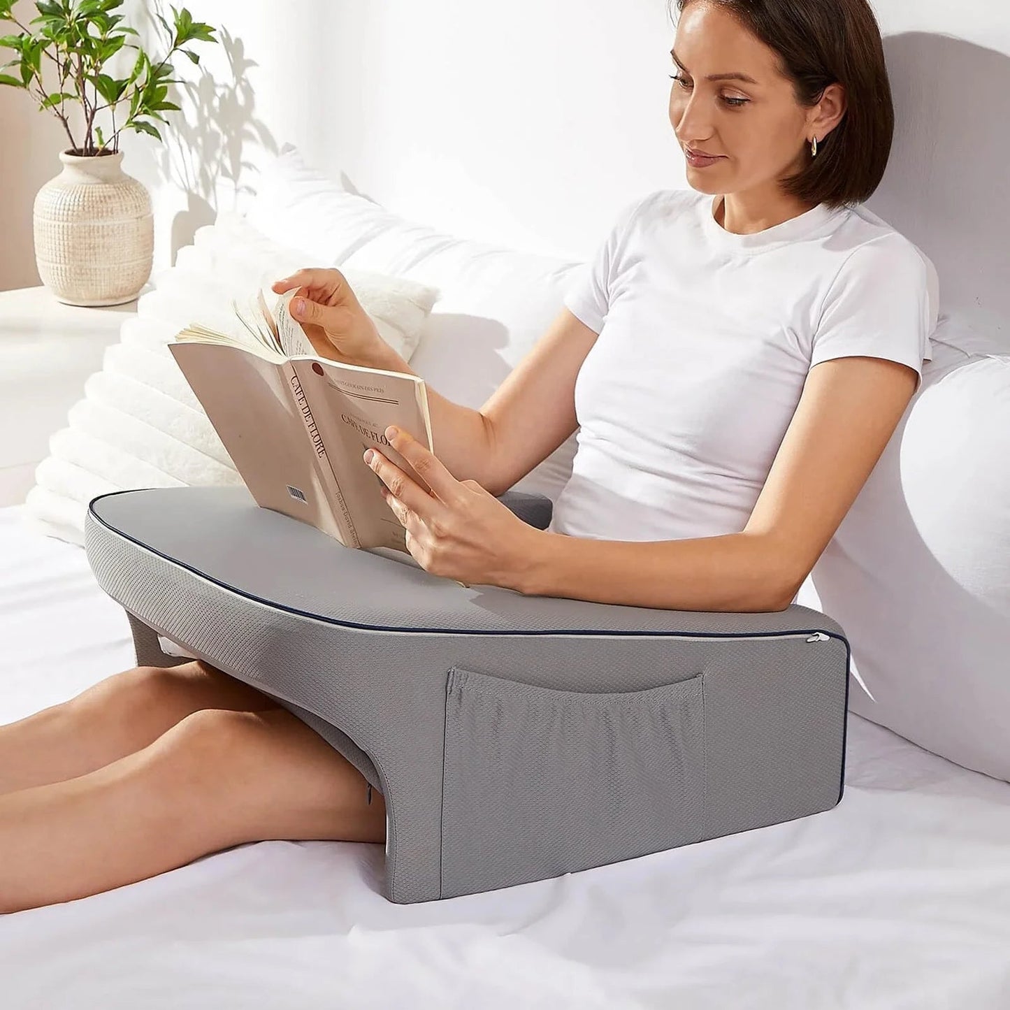 Norvo | ComfortDesk Lap Cushion – Bærbar Laptop- og Leseplattform med Minne Skumm støtte