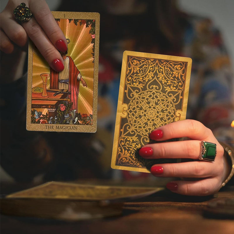 Norvo | Utforsk den mystiske verden av tarot Gullfarget tarot