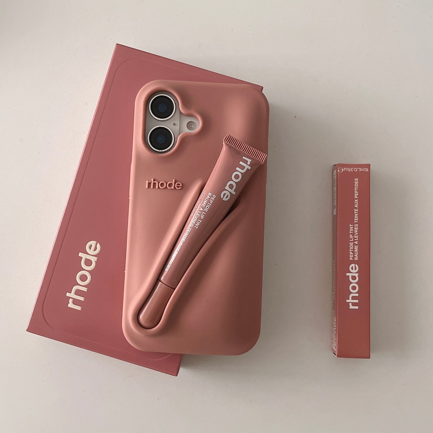 Norvo | 3D Silikon Leppestift Telefondeksel for iPhone