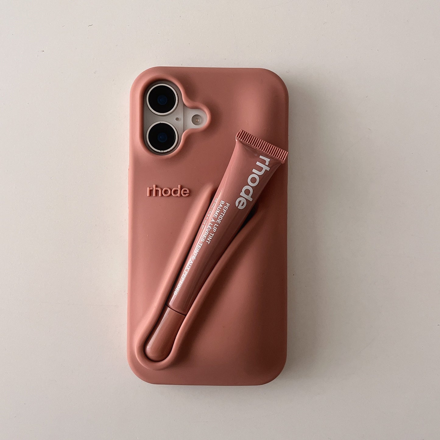Norvo | 3D Silikon Leppestift Telefondeksel for iPhone