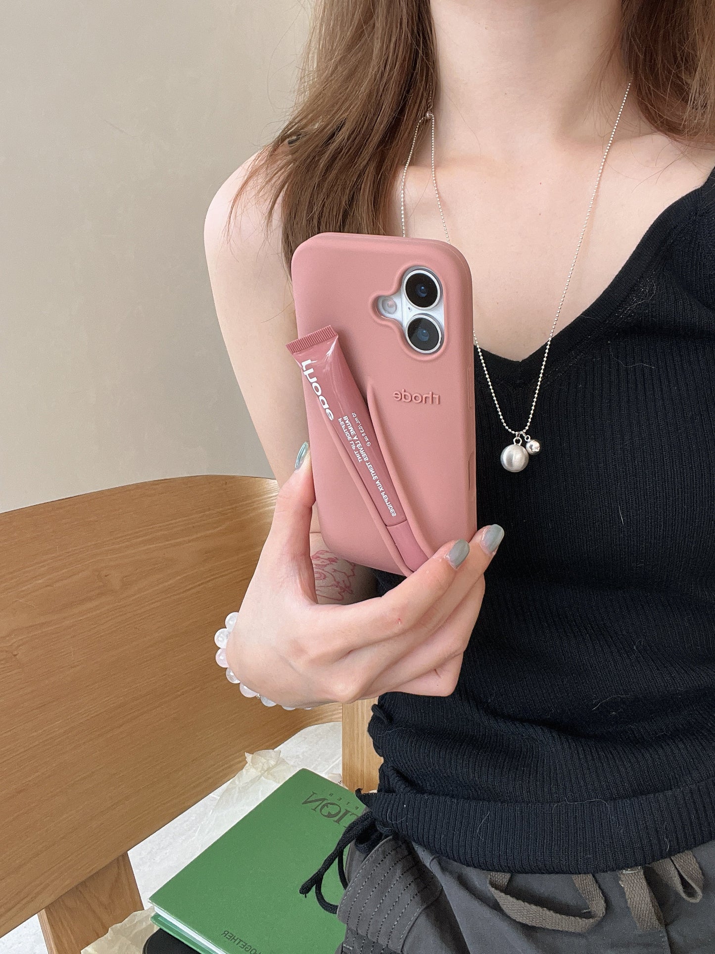 Norvo | 3D Silikon Leppestift Telefondeksel for iPhone