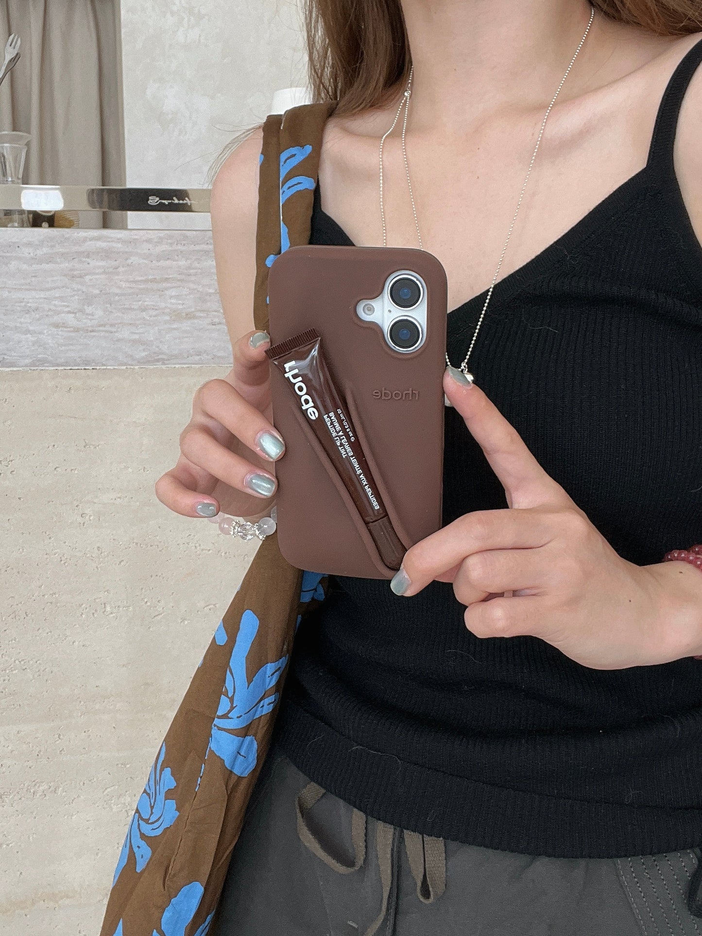 Norvo | 3D Silikon Leppestift Telefondeksel for iPhone
