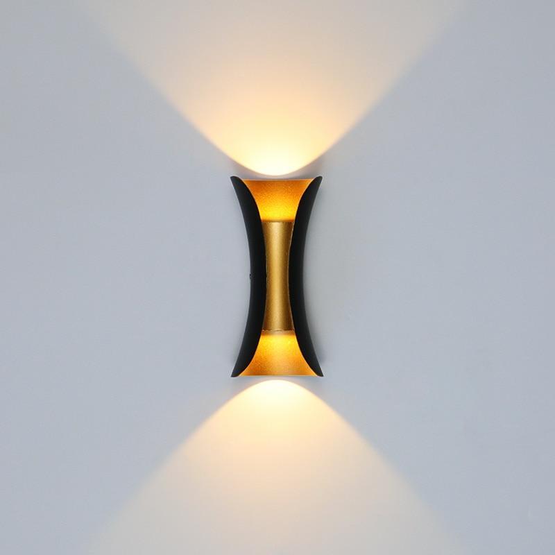 Moderne LED utendørs vegglampe - LumiEdge