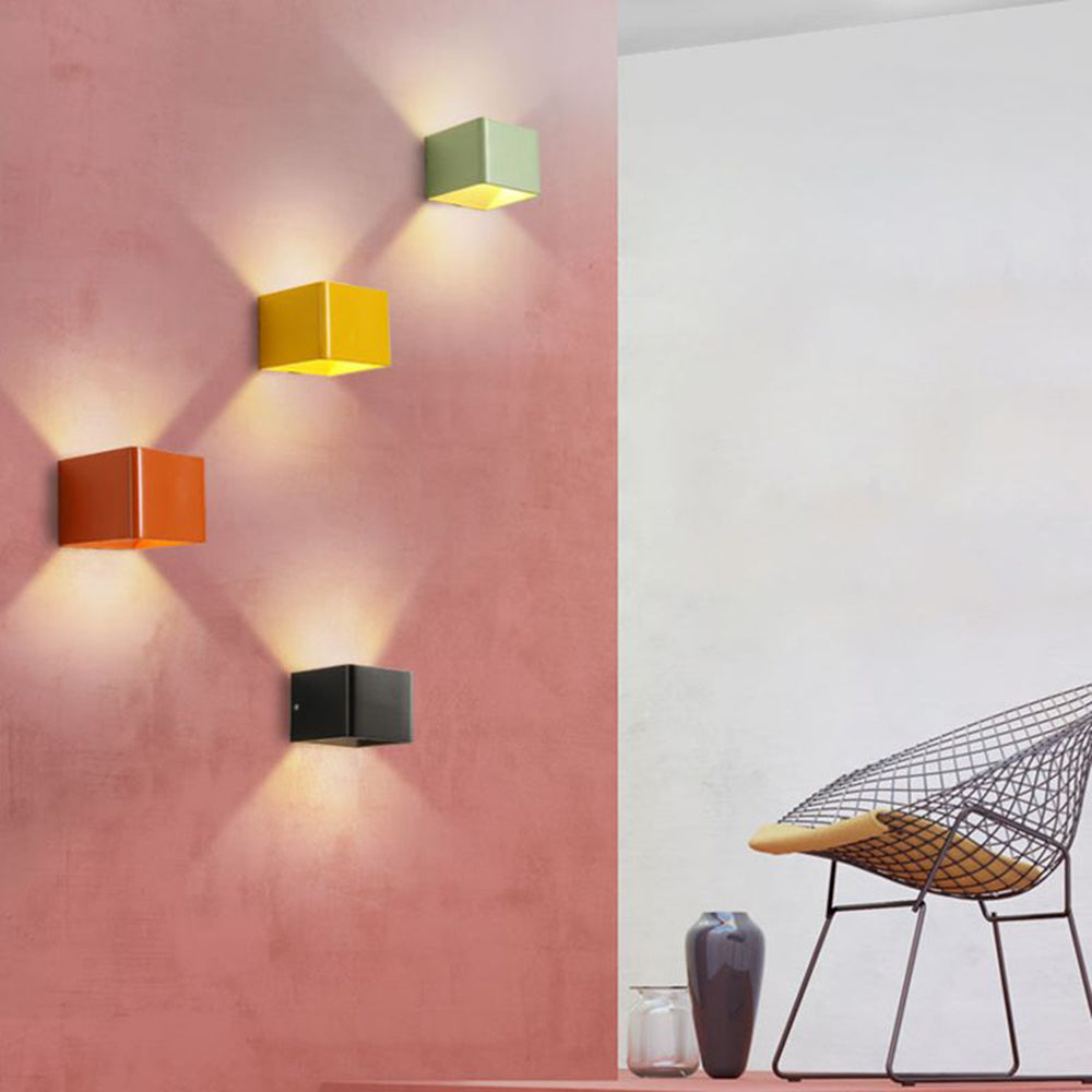 Norvo | Moderne firkantet vegglampe