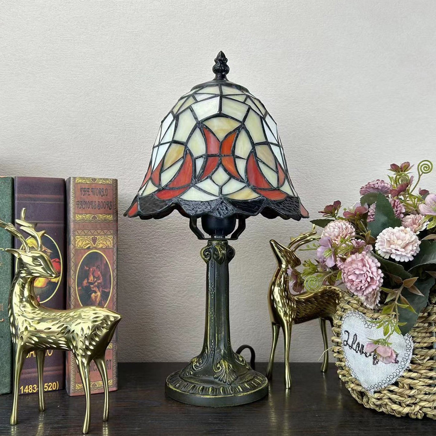 Norvo | Tradisjonell Tiffany Legert Glasskuppel Blomst 1-Lampe Bordlampe for Nattbord