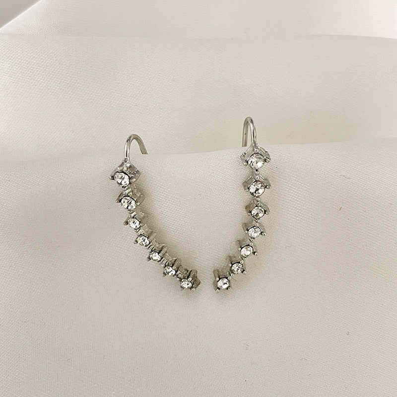 Norvo | Seven Star Diamond Stud Earrings