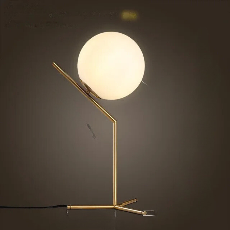 LusterLuxe - Elegant Skandinavisk Pendellampe for Finkornet Belysning
