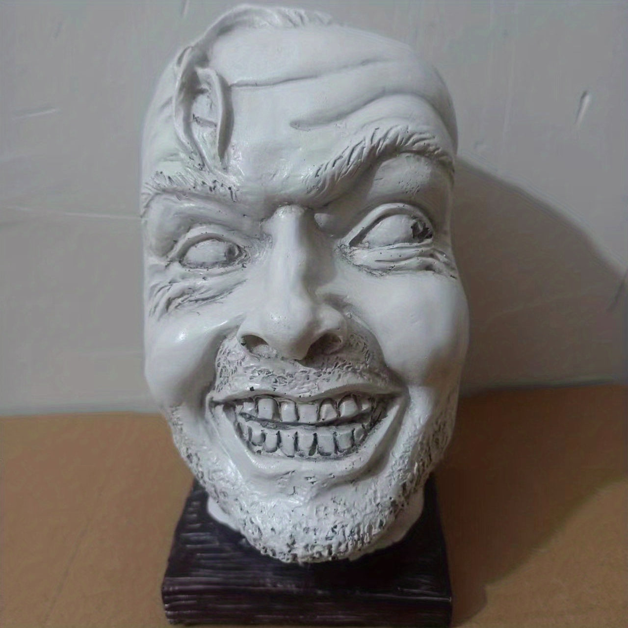 SpookyDecor – Unike Halloween Dekorasjon Bokstøtter