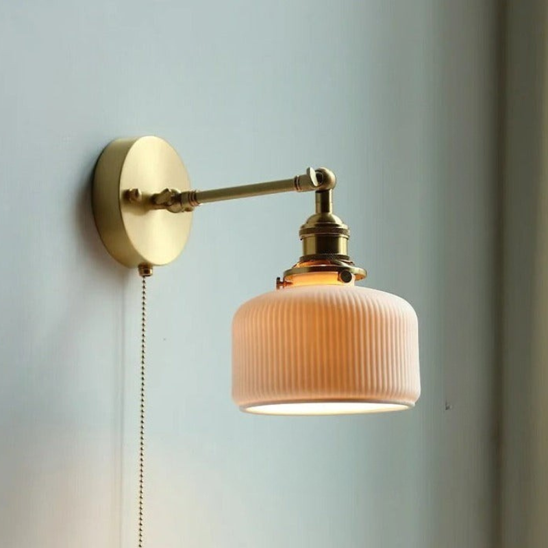 Norvo | ScandiAura – Stilfull Keramisk Vegglampe med Nordisk Design