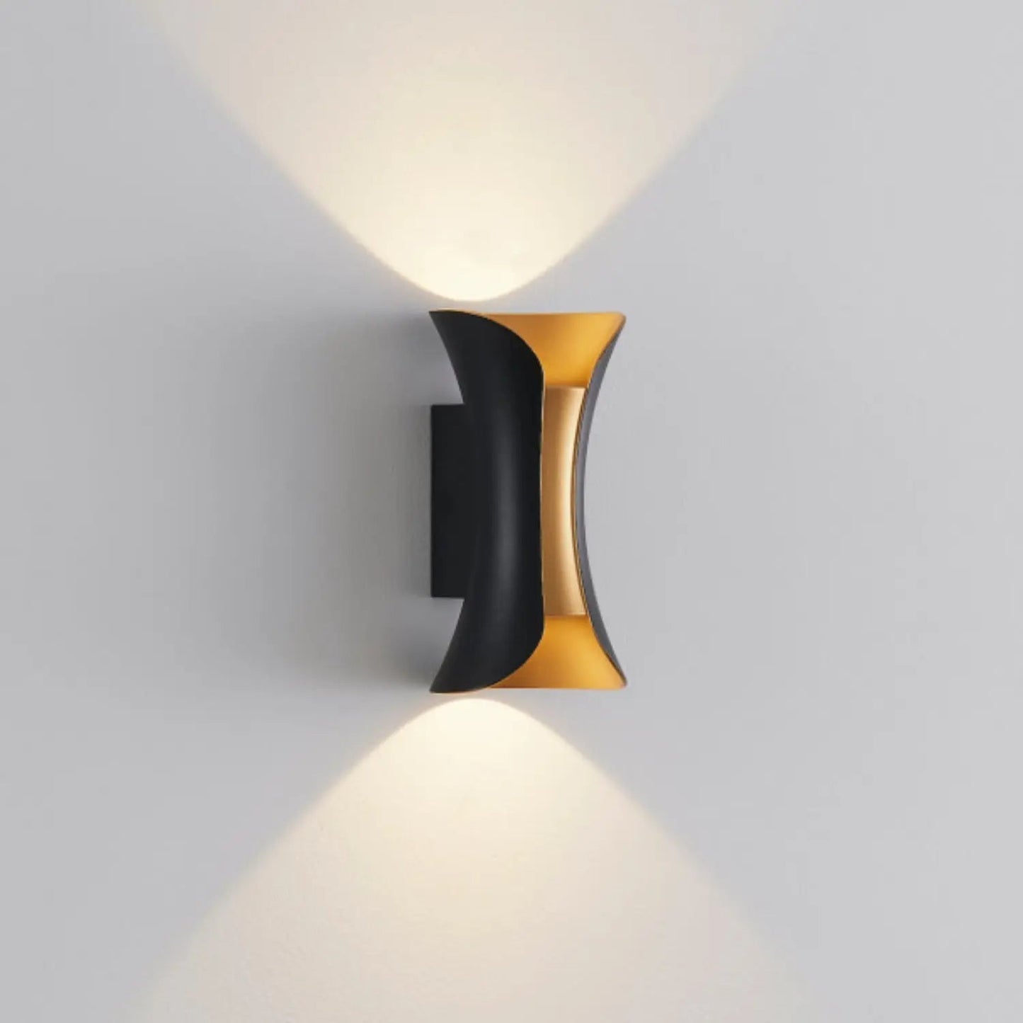 Norvo | ShizukuLuxe - Vegglampe med Eleganse