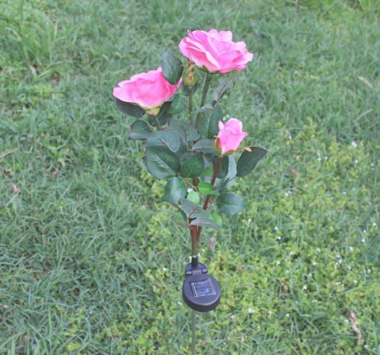 Norvo | Solfylte rose lys – hagepinner med solcellepanel for dekorativ belysning