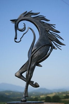 Norvo | Moderne Metall Hest Statue