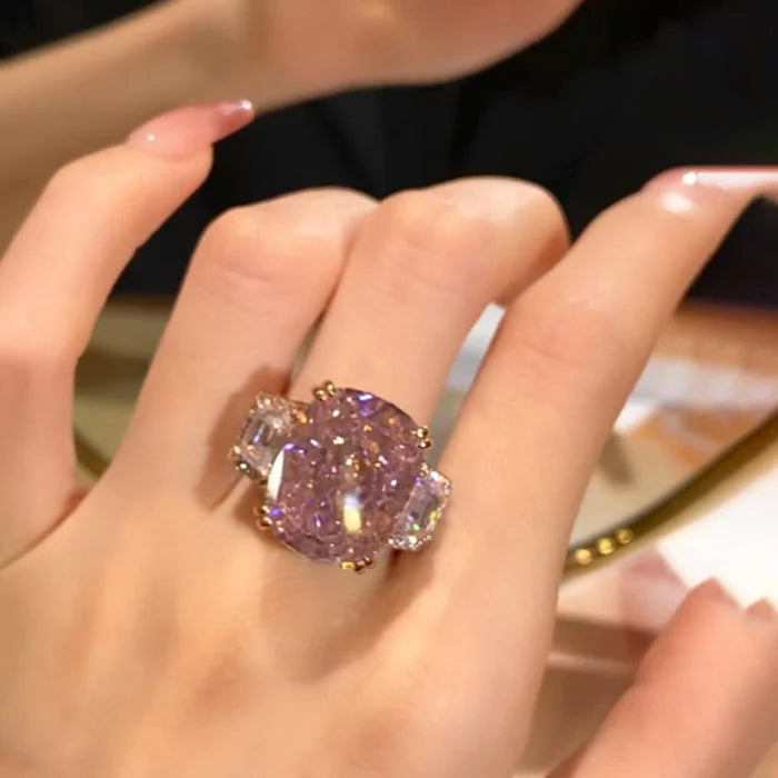 Norvo | Tre Steins Brilliant Cut Rosa Ring