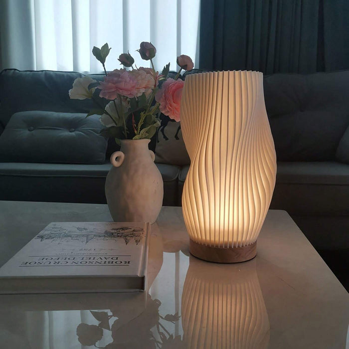 Norvo | Wavecrest Bordlampe – Myk Glød Designerlampe med Dimbar Varme og Naturlig Hvit Lys
