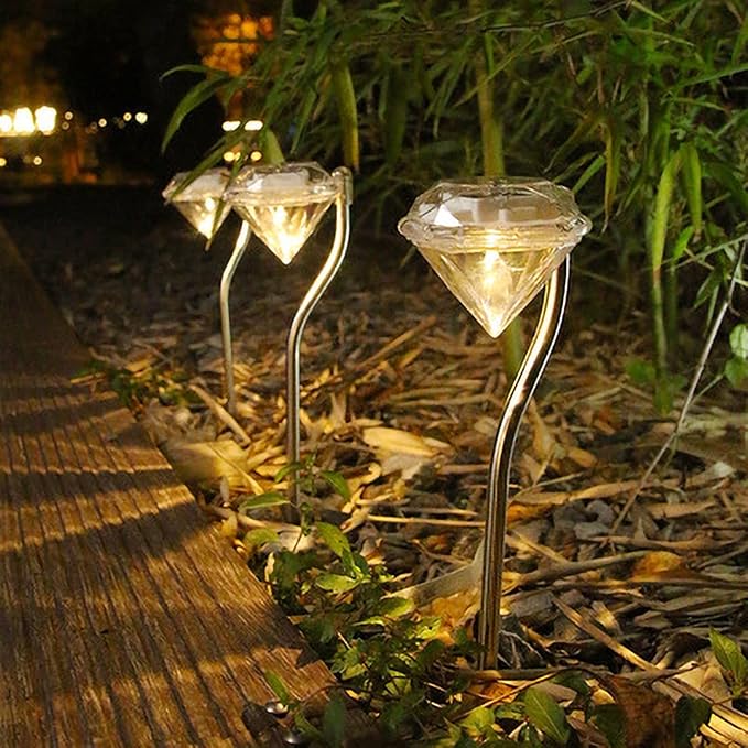 Norvo | Solhage Lys i Diamantform – LED-lamper for Ute-dekorasjon og Belysning