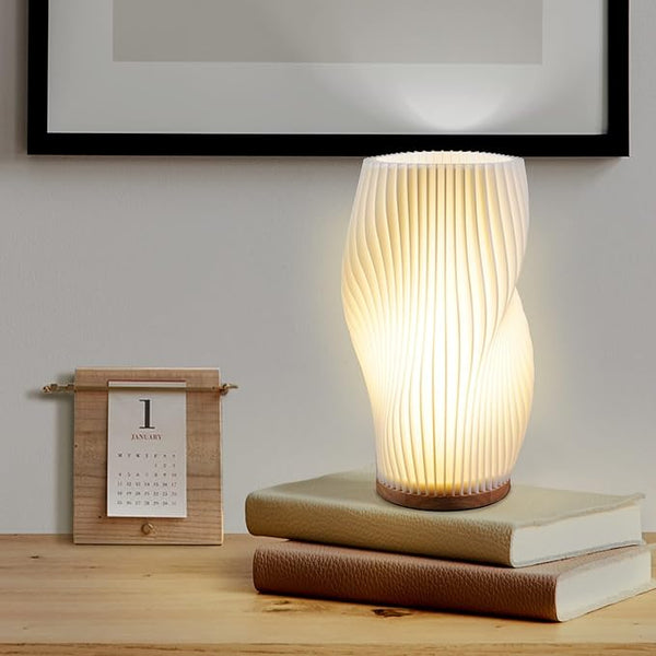 Norvo | Wavecrest Bordlampe – Myk Glød Designerlampe med Dimbar Varme og Naturlig Hvit Lys