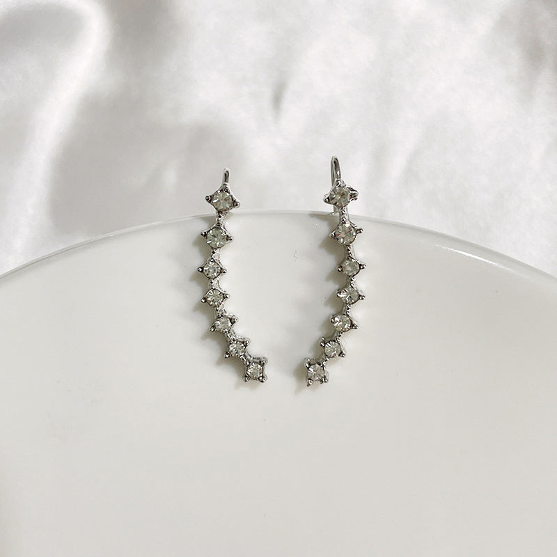 Norvo | Seven Star Diamond Stud Earrings
