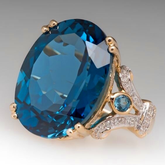 Norvo | Fashionable Luksuriøs Fargerik Kubisk Zirkonia Ring Oval Steinfinger Ring For Kvinner