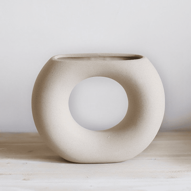 Stor terracotta vases | Timeless beauty and rustic elegance