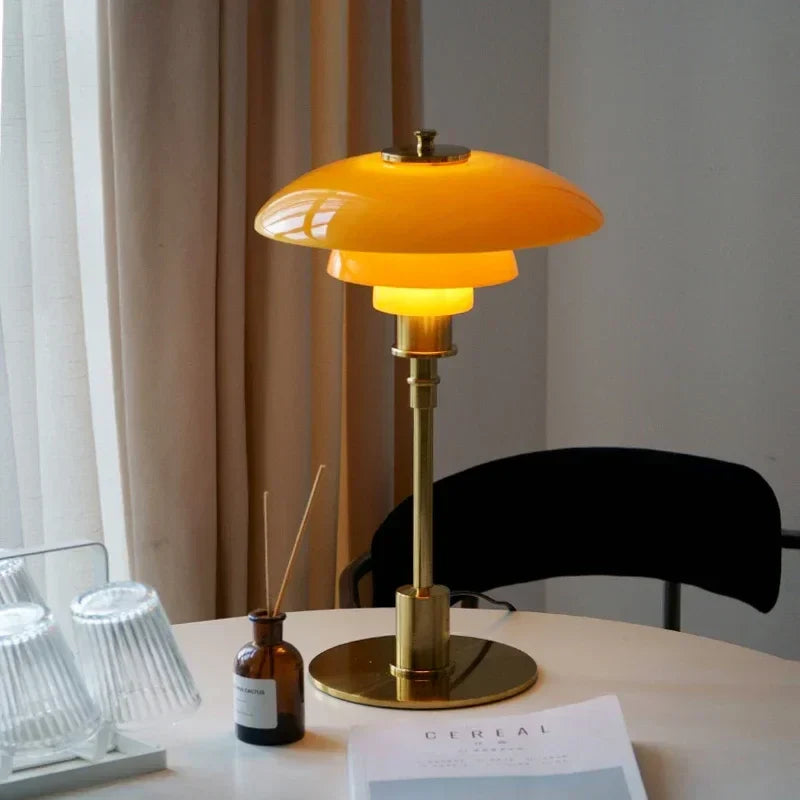 Norvo | Nordic skrivebordslampe i glass – Minimalistisk, moderne og elegant LED-bordlampe, ideell for kontor- og oppholdsrom