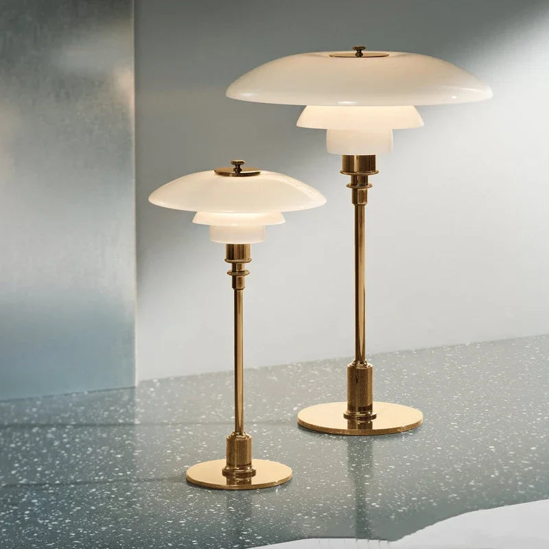 Norvo | Nordic skrivebordslampe i glass – Minimalistisk, moderne og elegant LED-bordlampe, ideell for kontor- og oppholdsrom