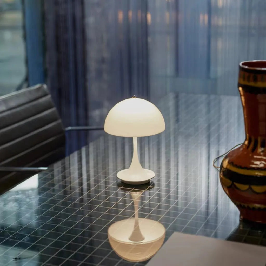 Norvo | Modern wireless lamp