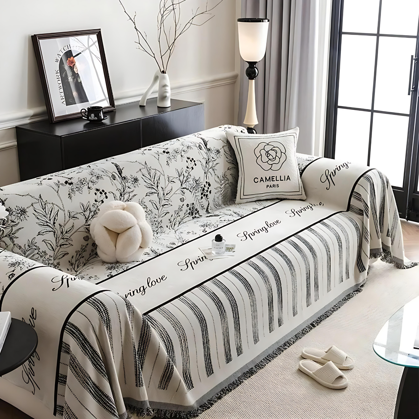 Norvo | Elegant svart og hvitt sofa dekke beskytter