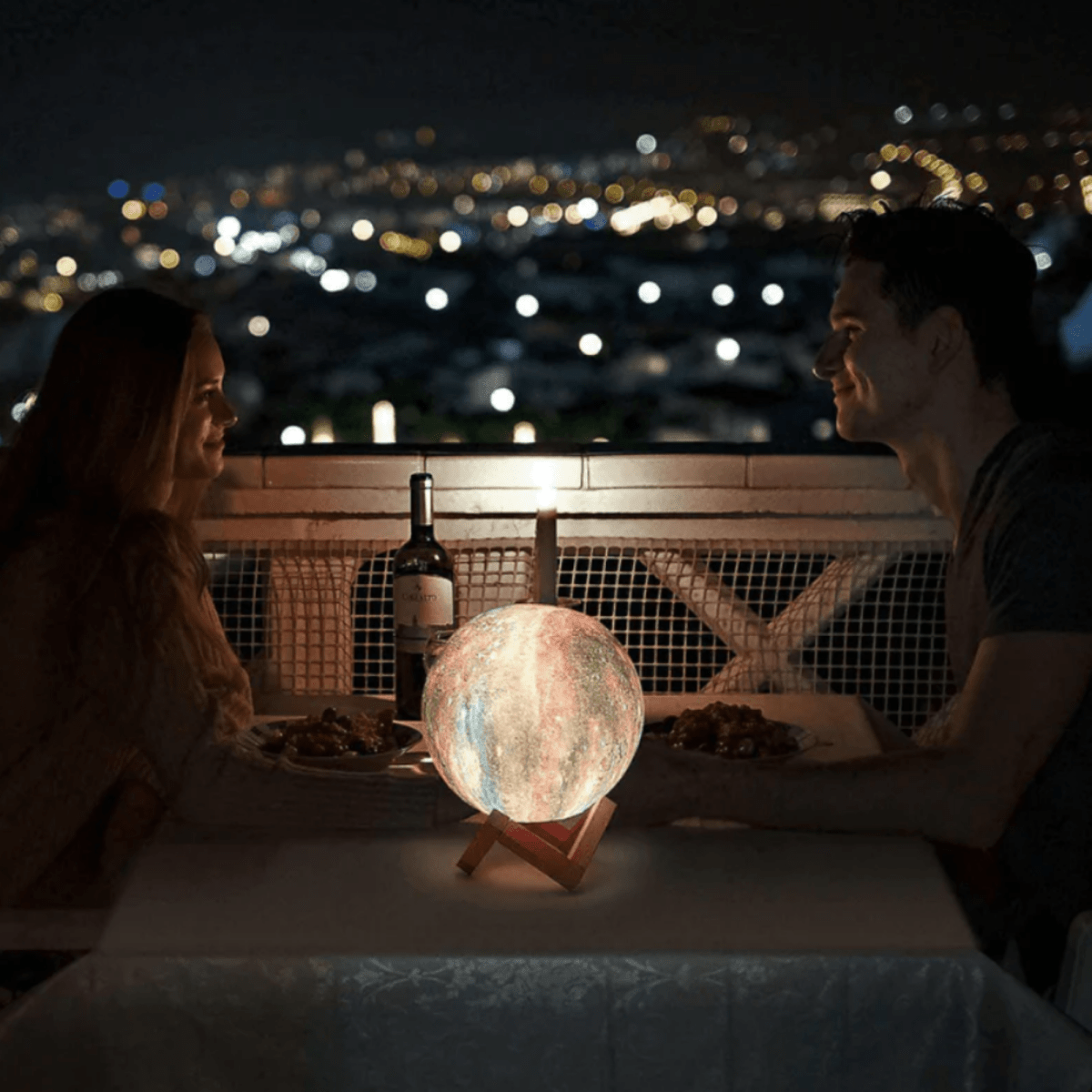 Norvo | 3D-Måne Lampe med 16 Farger & Trestativ for Stemningsbelysning