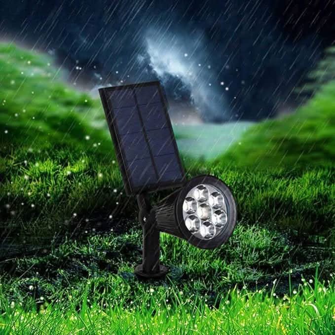 Norvo | SunSpot Solar Garden Spotlight med Fargeforandrende LED-er