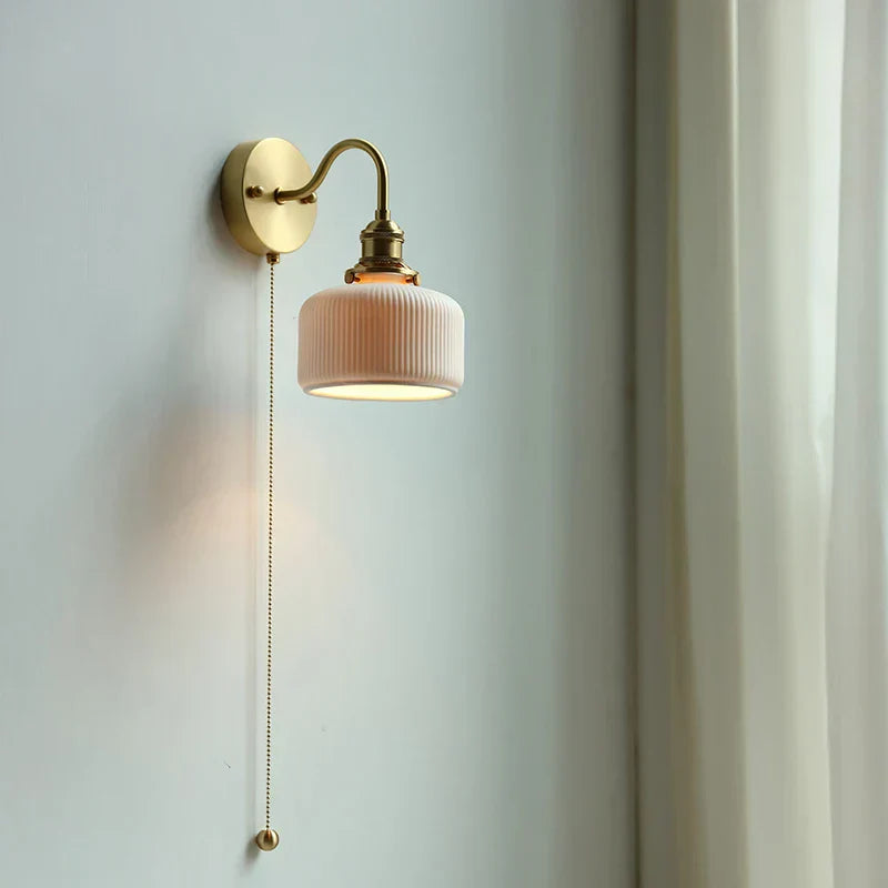 Norvo | ScandiAura – Stilfull Keramisk Vegglampe med Nordisk Design