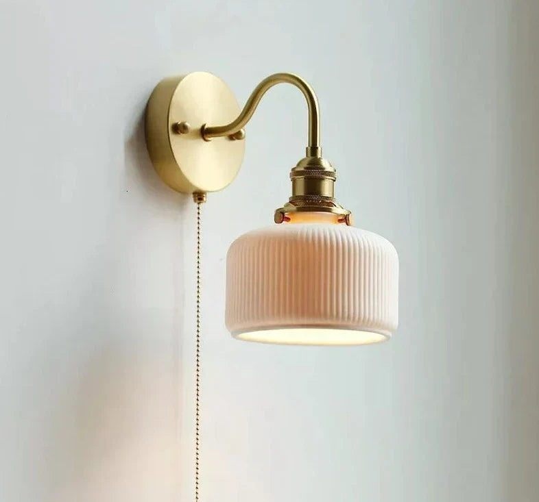 Norvo | ScandiAura – Stilfull Keramisk Vegglampe med Nordisk Design