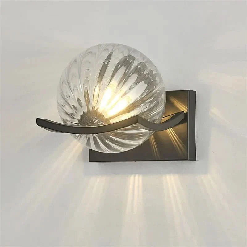 Norvo | Moderne LED Vegglampe med Glasspanel