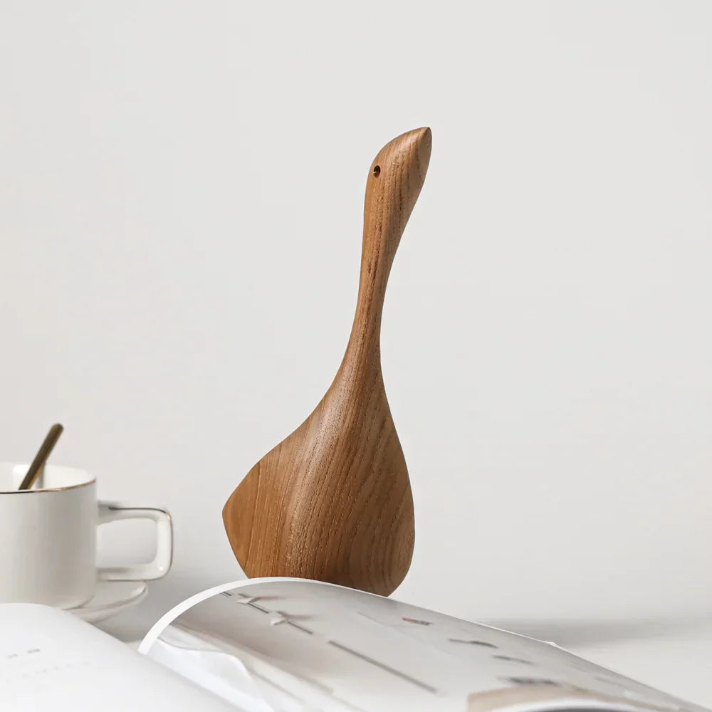 Norvo | Nordiske Tre Gås Figurer Abstrakt Teak Tre Skulptur Kjærleikpar Figurer Naturlige Dyre Ornamenter for Hjemdekorasjon