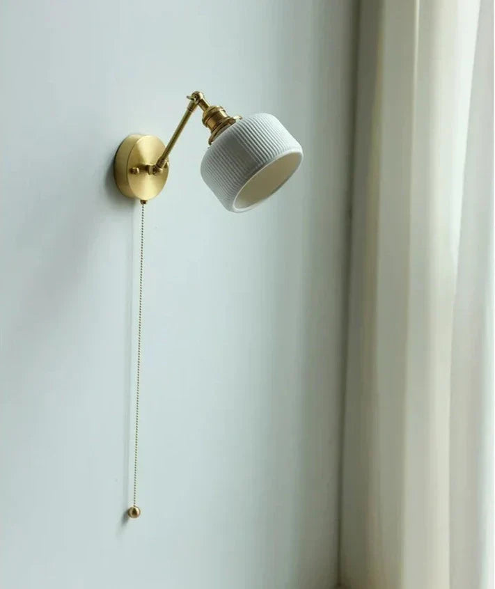 Norvo | ScandiAura – Stilfull Keramisk Vegglampe med Nordisk Design