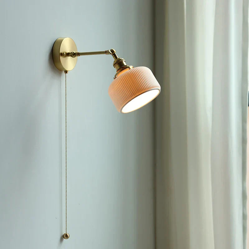 Norvo | ScandiAura – Stilfull Keramisk Vegglampe med Nordisk Design
