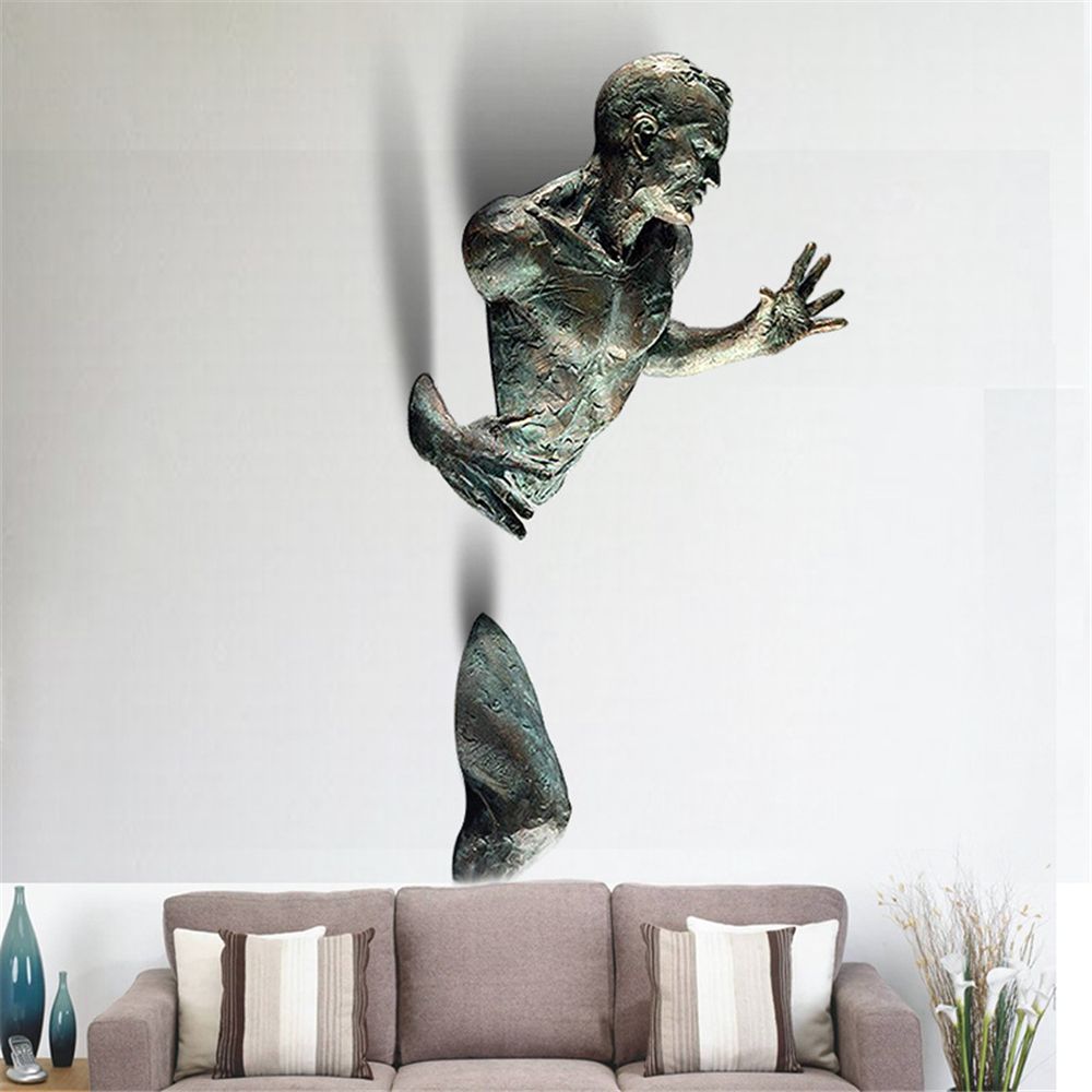 Norvo | Imitasjon Kobber Harpiks Ornament Abstrakt Figur Veggkunst Klatrer 3D Gjennom Vegg Statue Skulptur