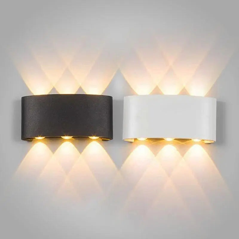 LumiFlex - Moderne LED Vegglampe Vannfester for Innendørs og Utendørs