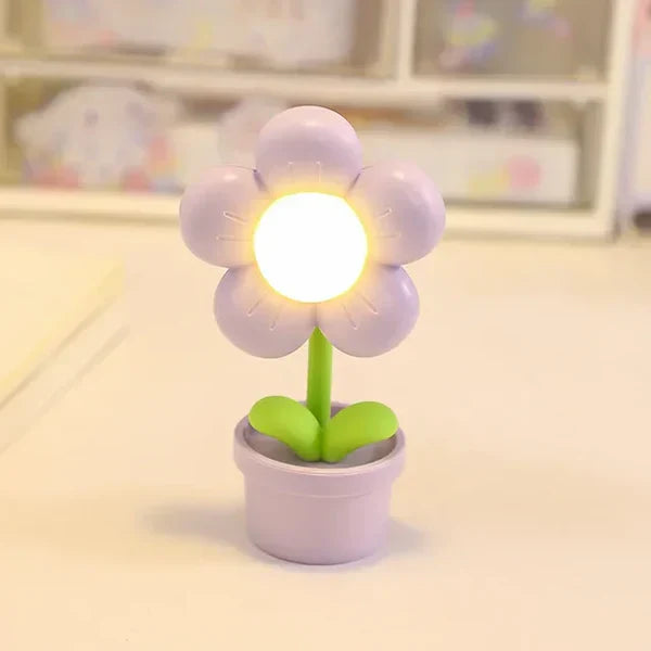 Norvo | Søt Blomst Nattlampe for Barn – LED Bordlampe i Blomstermønster for Barnerommet