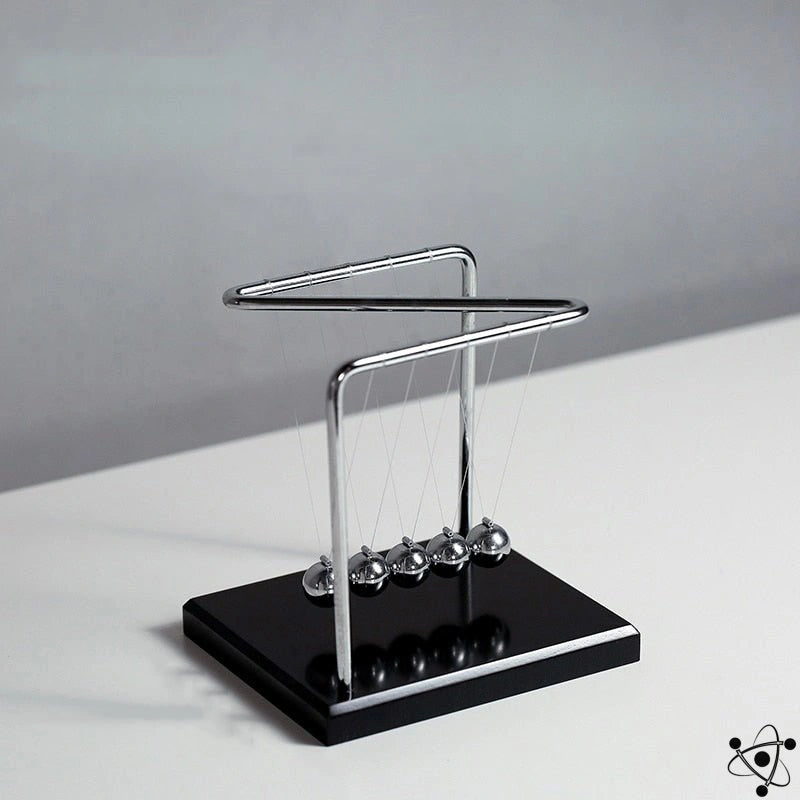 Norvo | Newton's Pendulum Form Z