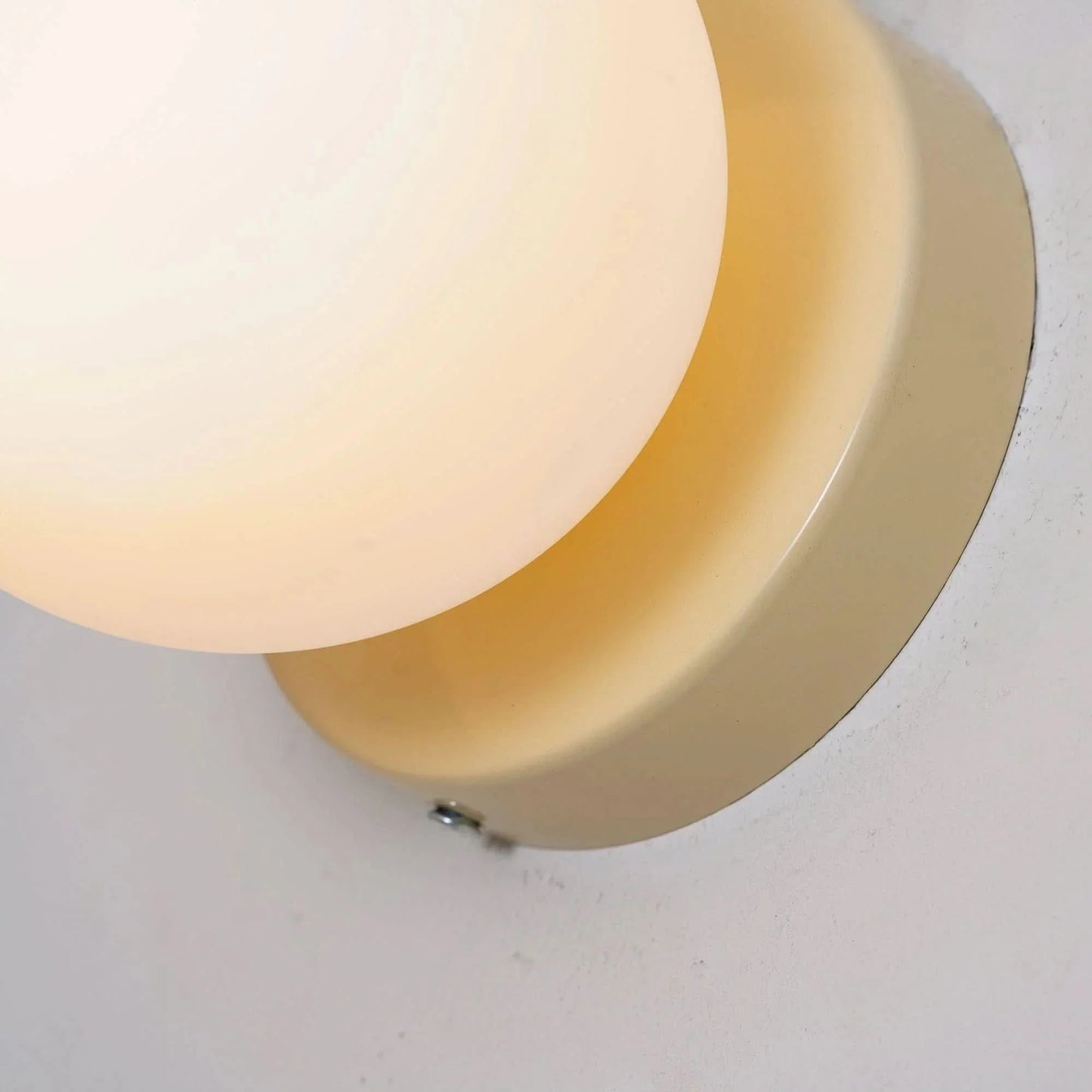 Norvo | Moderne LED Vegglampe – Kompakt Nedadgående Armatur