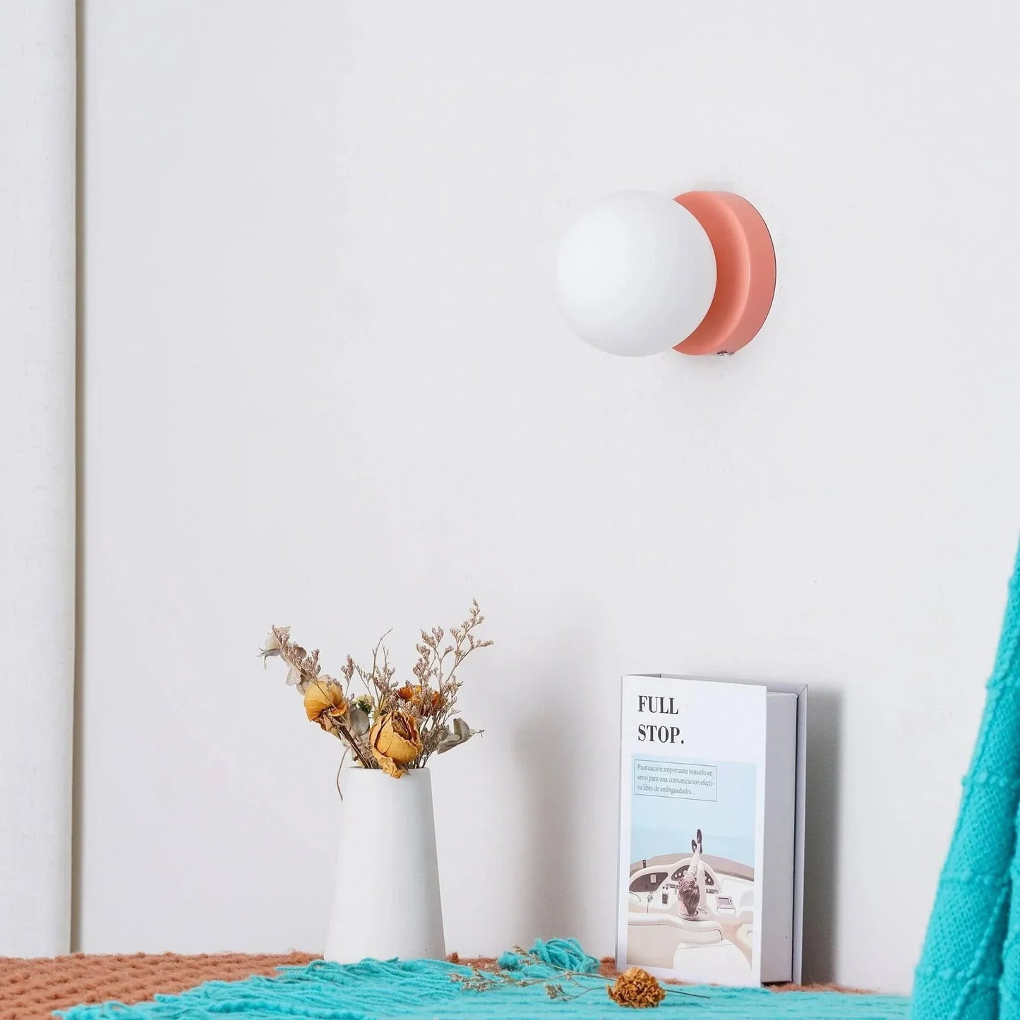 Norvo | Moderne LED Vegglampe – Kompakt Nedadgående Armatur